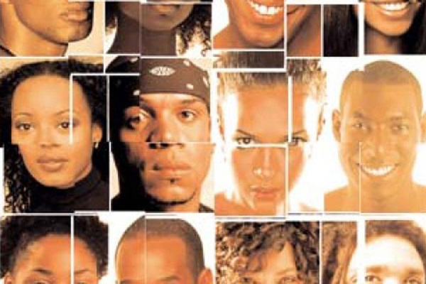 Imagem colorida mostrando mosaico de pessoas negras que passaram a frequentar o ensino superior depois da adoção das cotas raciais.